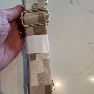 Brand new Pom Pom London bag strap.